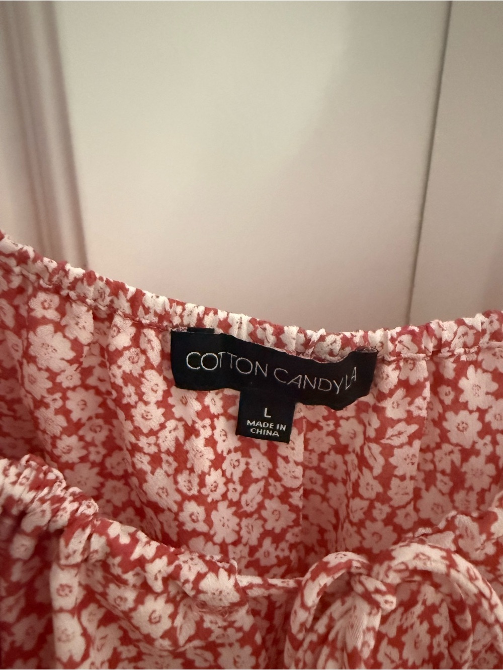 Cotton Candy Pink Floral nice Crop Top - Picture 2 of 3